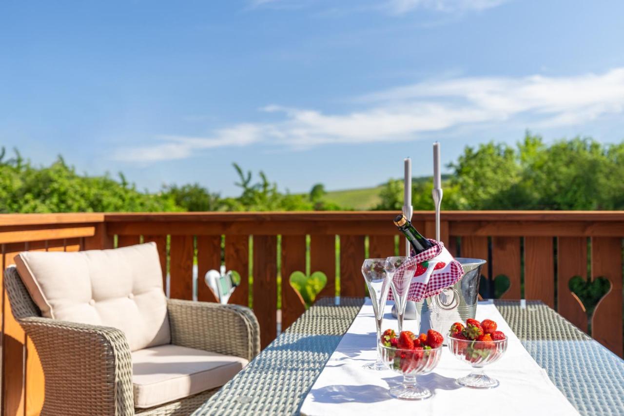 Villa Maeva - Parking, Sauna & Fitness Riquewihr Bagian luar foto