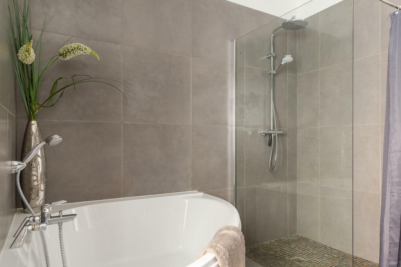 Villa Maeva - Parking, Sauna & Fitness Riquewihr Bagian luar foto